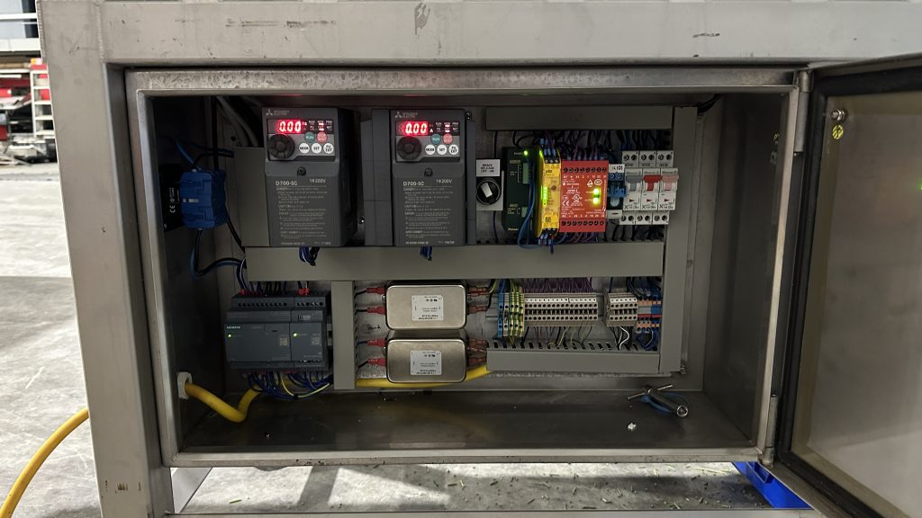 Bandsnijmachine kast